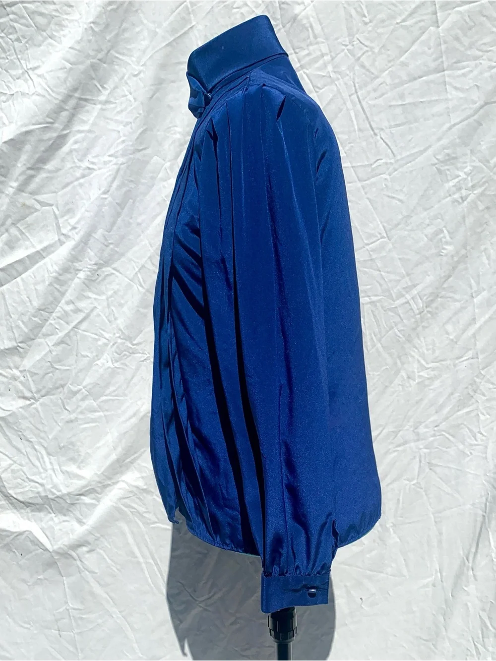 Vintage Blue Secretary Blouse Sz 6 High Neck Long Sleeve Pleated Satin Top